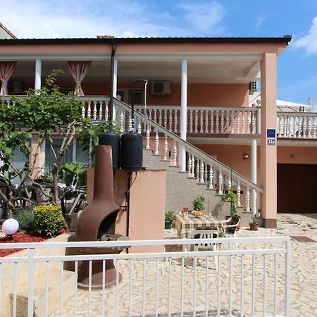 Apartment Kreslin Vantacici Zewnętrze zdjęcie