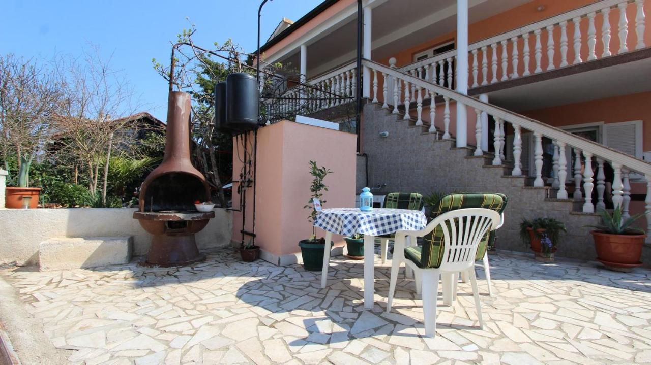 Apartment Kreslin Vantacici Zewnętrze zdjęcie