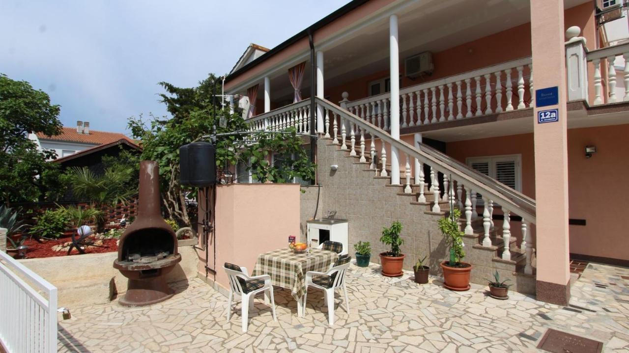 Apartment Kreslin Vantacici Zewnętrze zdjęcie